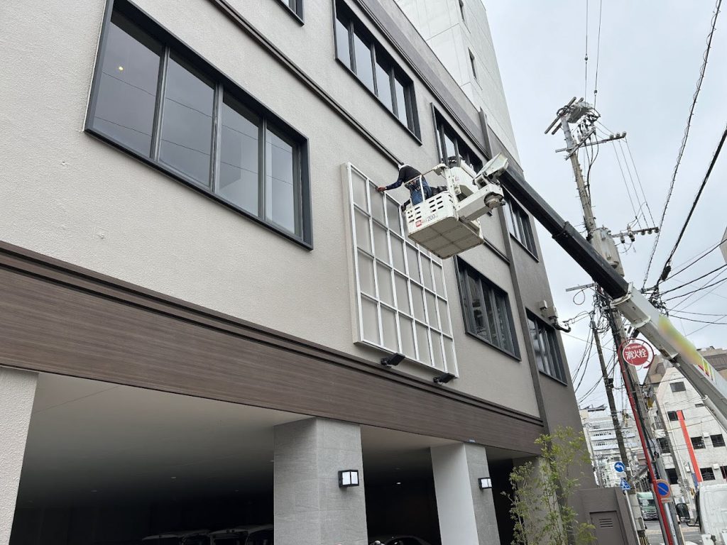 フレーム設置の様子