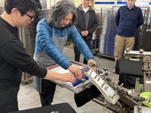 PORT構想様_Tシャツプリント体験の様子